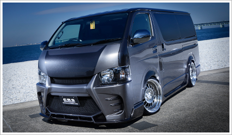 HIACE EXTERIOR | essex｜エセックス ハイエースカスタマイズパーツ