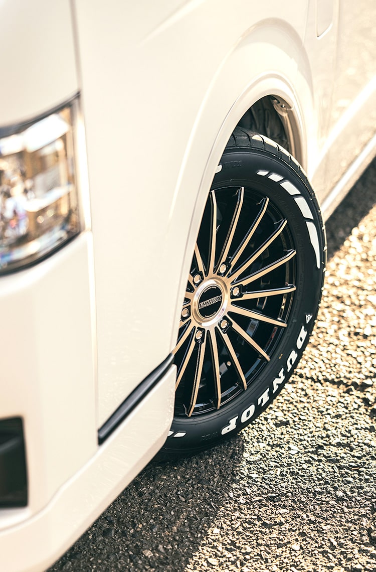 essex｜エセックス ハイエースカスタマイズパーツ